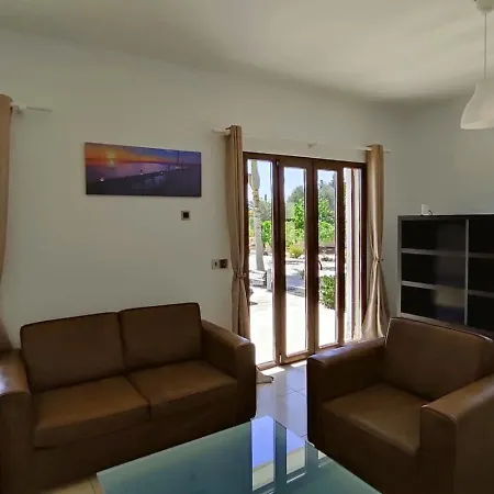 Julia Ii - Luxury Retreat With Sea & Mountain Views *