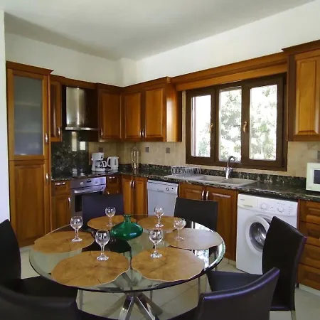 בית נופש Julia Ii - Luxury Retreat With Sea & Mountain Views *