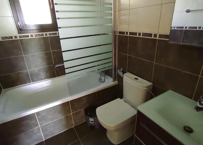 Julia Ii - Luxury Retreat With Sea & Mountain Views Prázdninový dům Pegeia