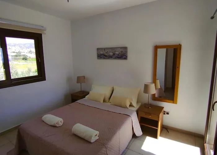 Julia Ii - Luxury Retreat With Sea & Mountain Views Pegeia