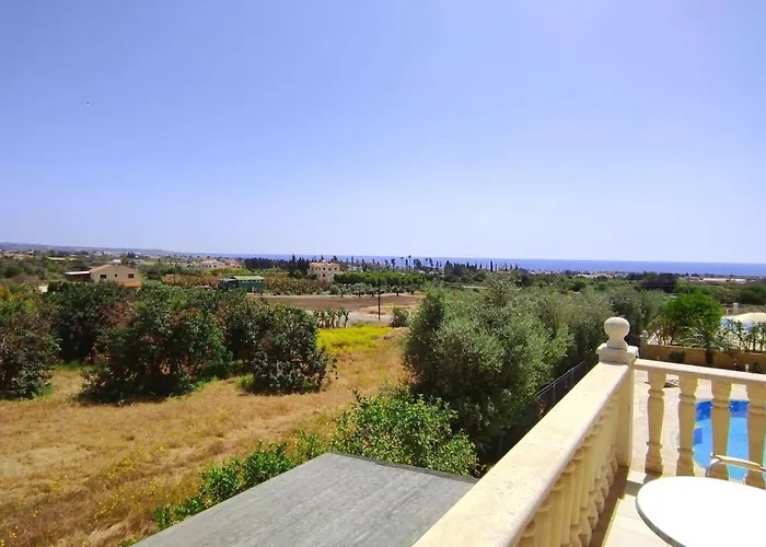 Julia Ii - Luxury Retreat With Sea & Mountain Views