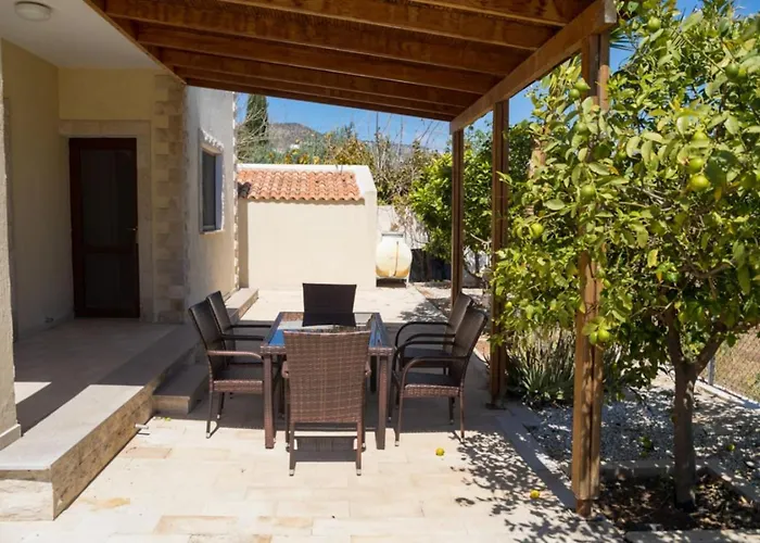 Julia Ii - Luxury Retreat With Sea & Mountain Views * Pegeia